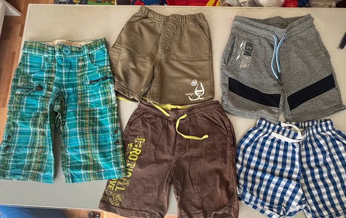 Lot de shorts 4 ans