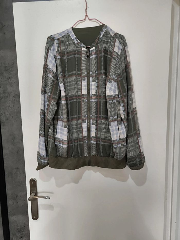 Veste légère réversible taille L (40) - photo numéro 3