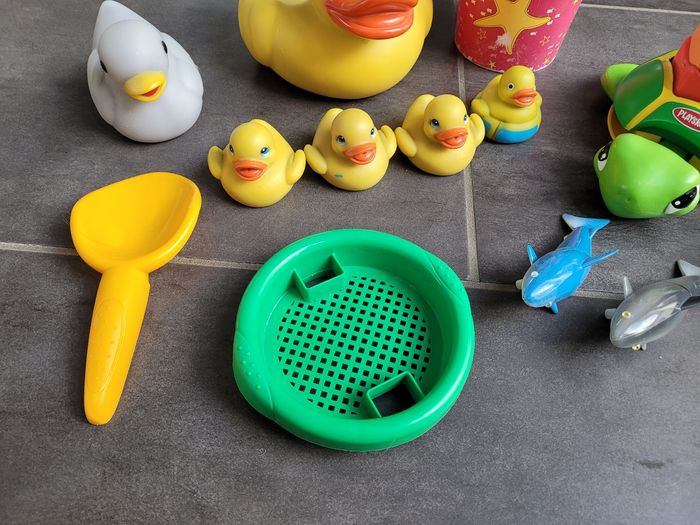 Lot jouets de bain - photo numéro 4