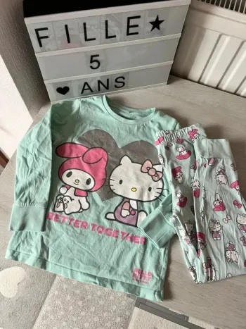 Pyjama mi saison C&A hello Kitty 5 ans