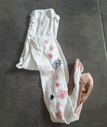 Collant blanc avec fleurs pointure 31/34 Orchestra en TBE