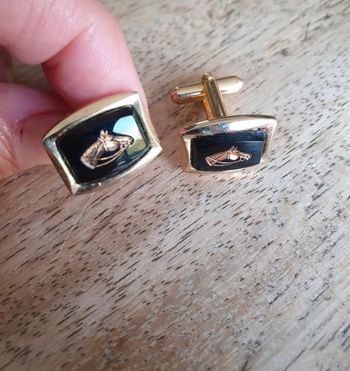 Boutons de manchette vintage