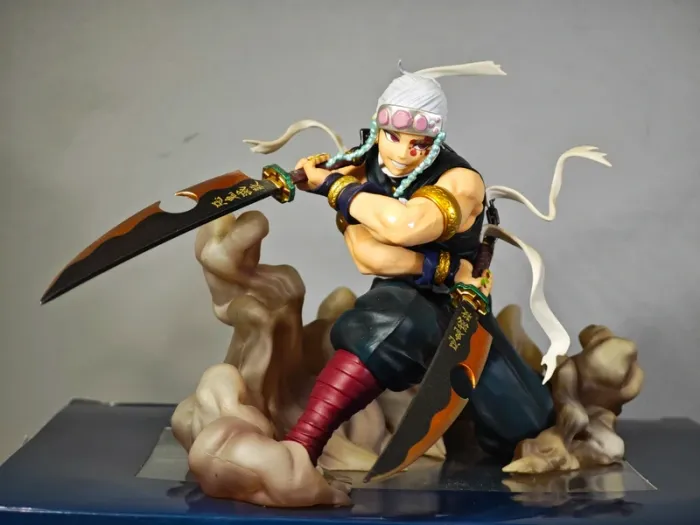 Figurine Demon Slayer : Tengen Uzui 13cm Bandai Figuarts Zero avec boîte - photo numéro 7