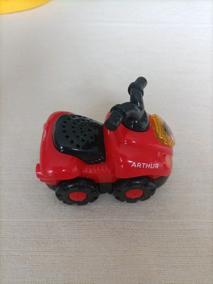 Tut tut bolide Vtech Arthur quad aventure - photo numéro 5