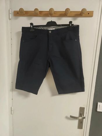 Short bleu marine