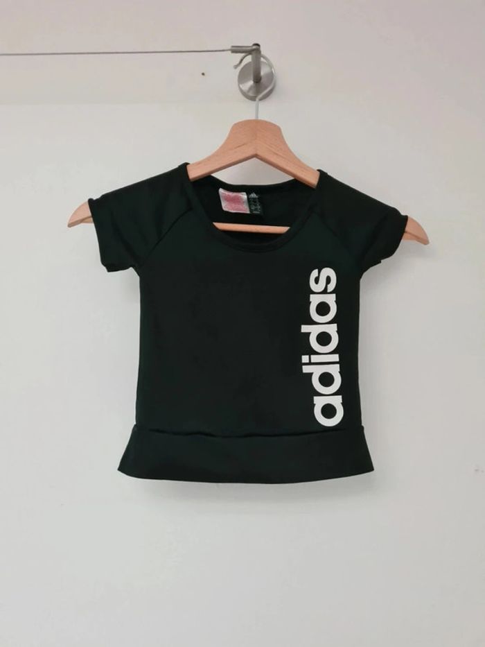 T-shirt noir original Adidas Taille 4-5 ans
