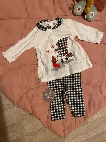 Ensemble legging tee shirt