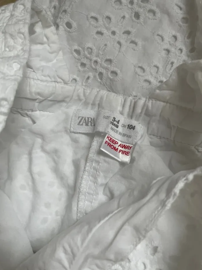 Combinaison salopette broderie anglaise Zara 3/4 ans 104cm - photo numéro 4