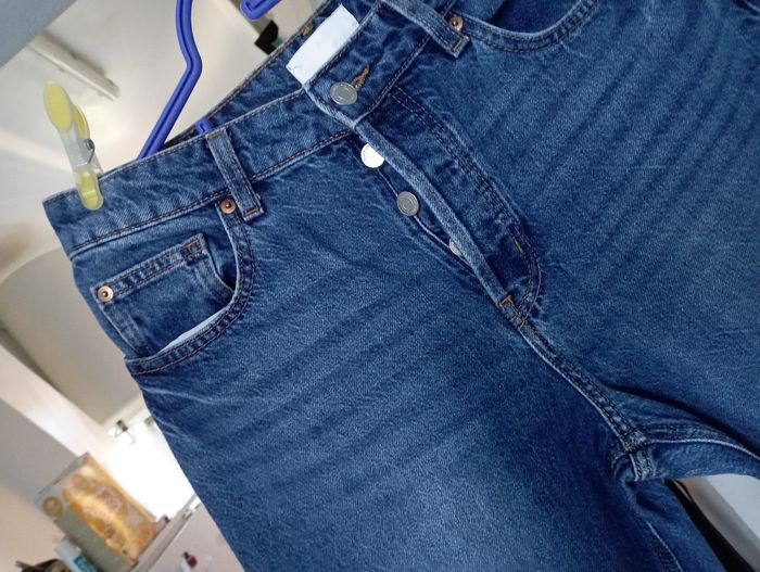 Jean H&M taille 38 .. pas de défaut - photo numéro 6