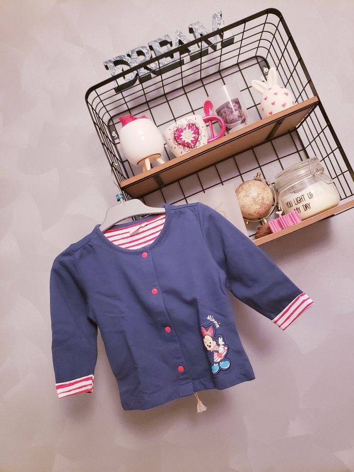 Veste 🎀 Disney baby 12 mois 3€
