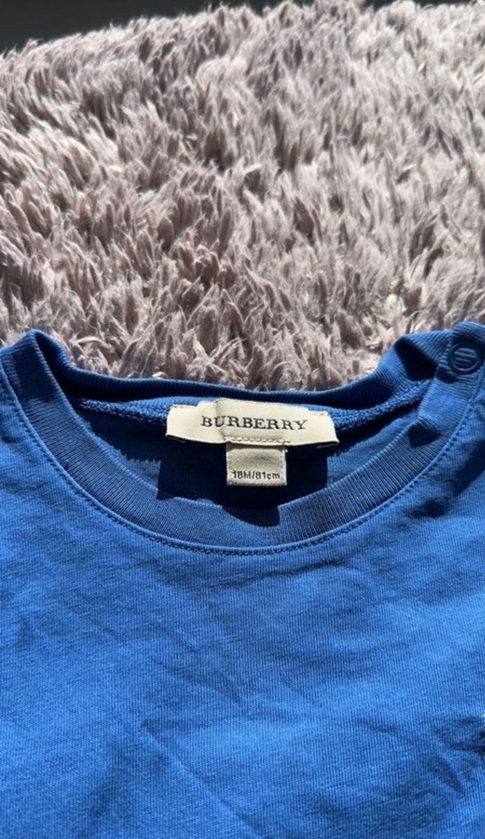 Tee-shirt Burberry 18 mois - photo numéro 4
