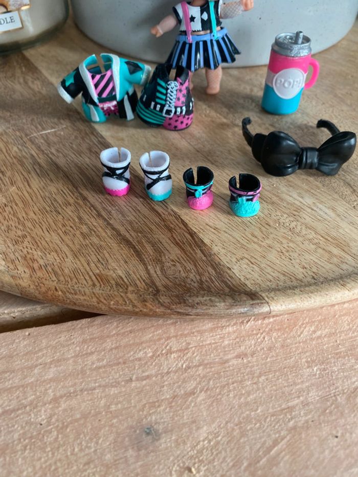 Poupée lol - photo numéro 4