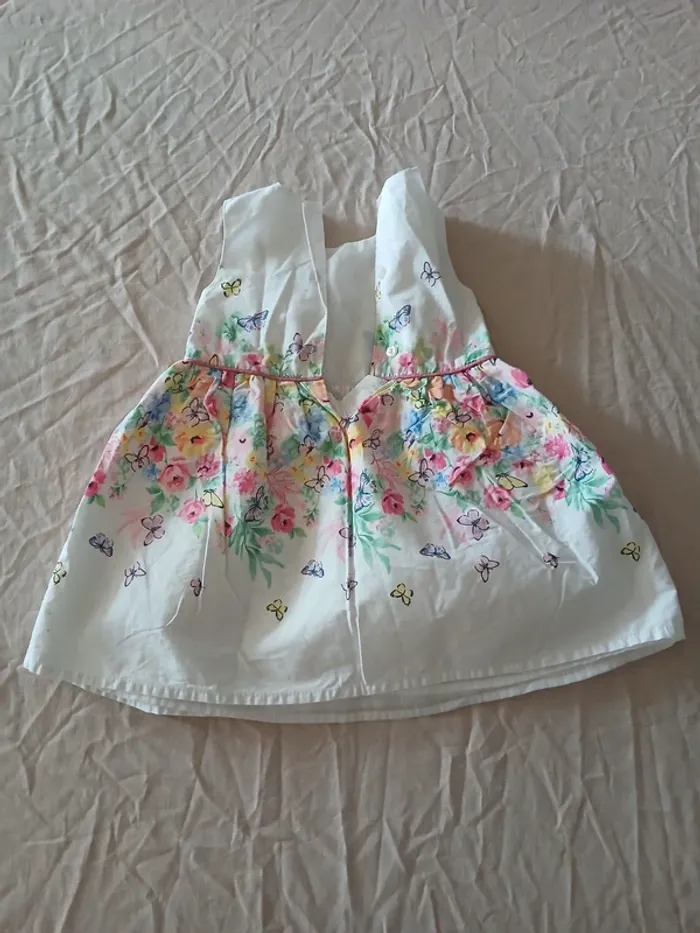 Robe manche courte 9-12 mois - photo numéro 3