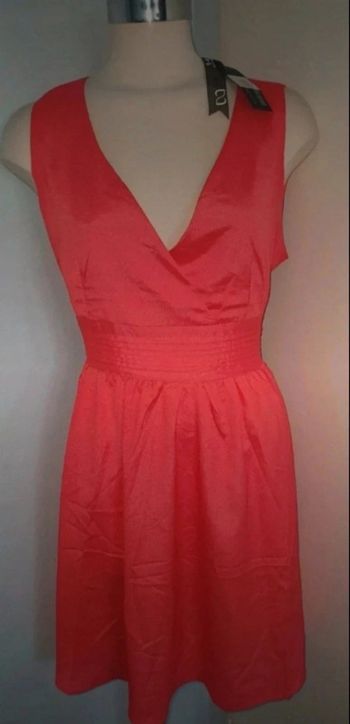Robe habillée neuve taille2