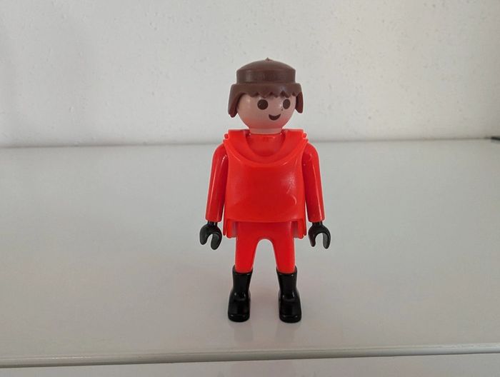 Personnage du playmobil 5367 pompier avec combinaison - photo numéro 2