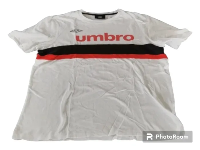 Tee-shirt Umbro taille S