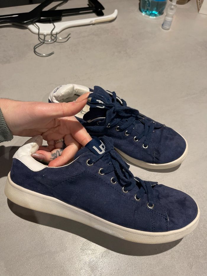 Baskets bleu marine lpb taille 39