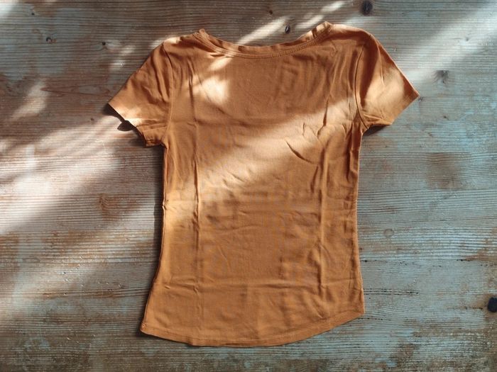 Tee-shirt orange Camaïeu – Taille S / 36 – Coupe asymétrique – TBE - photo numéro 4