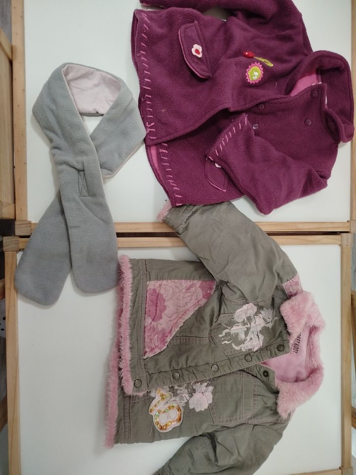 Lot vêtements fille 2 ans - photo numéro 7