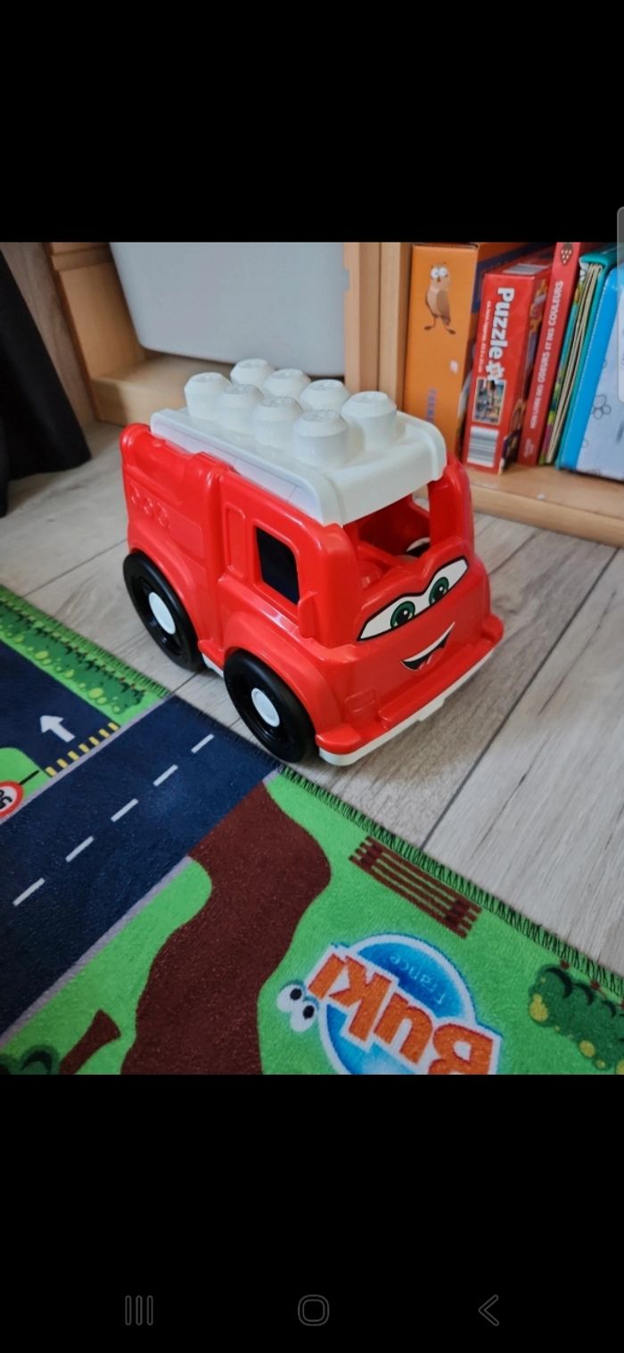 Voiture  méga bloks