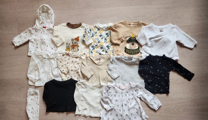Lot vêtements fille – Taille 3 mois (19 pieces) - photo numéro 2