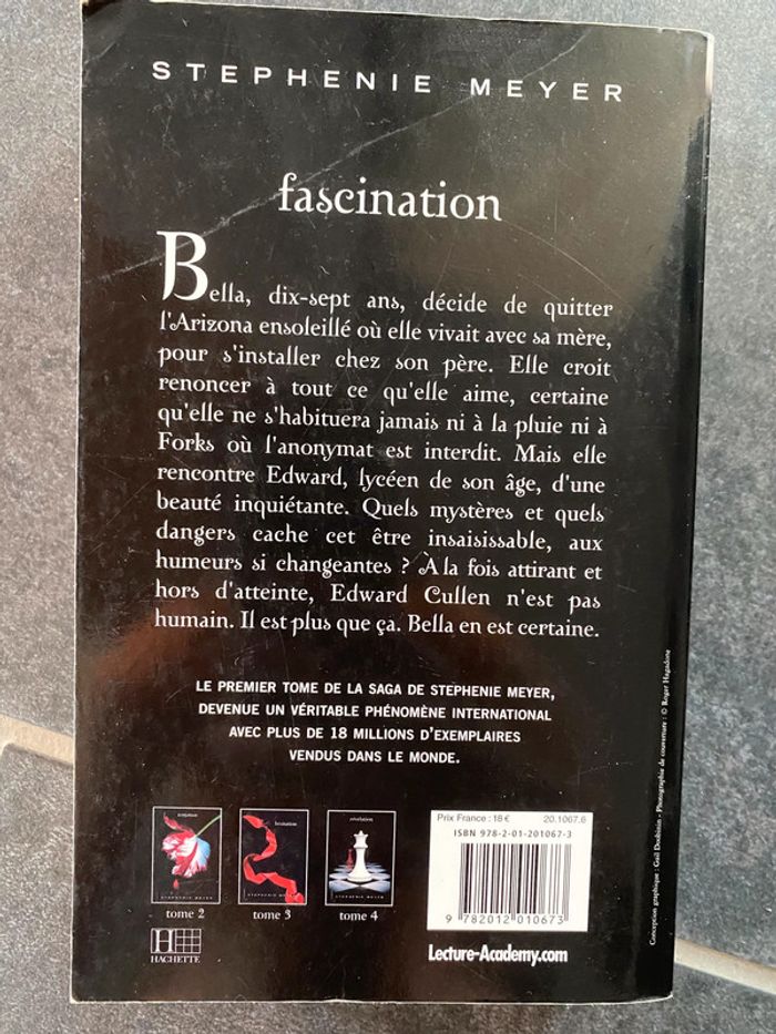 Livre « Fascination » Stephenie Meyer - photo numéro 2