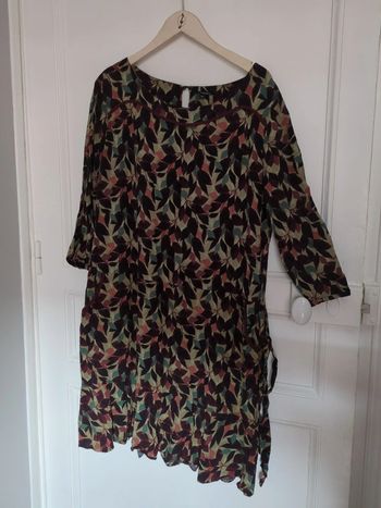 Robe voodoo feuille bordeau violet végétal 44