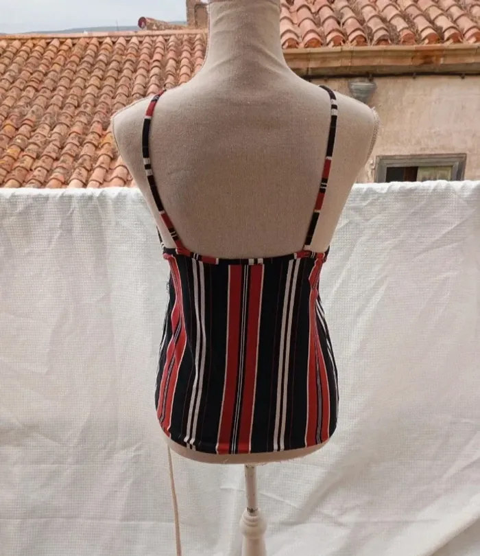 Top à bretelles fines Jennyfer, taille XS - photo numéro 2