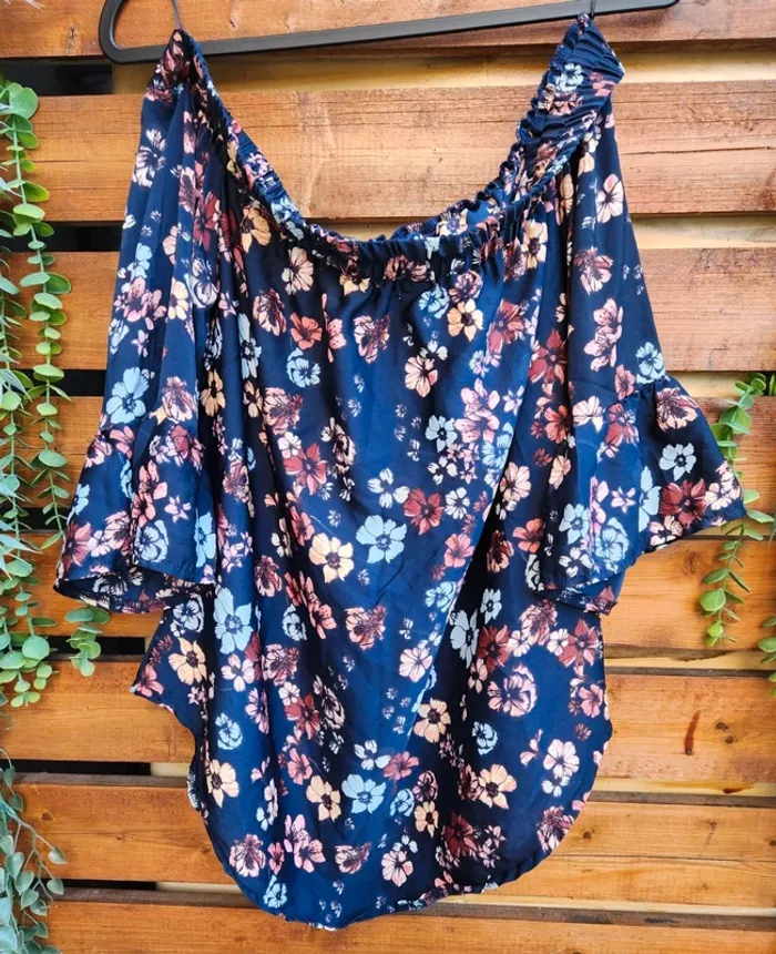 Top ARDENE épaules dénudées – Fleuri – Taille M - photo numéro 2