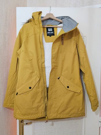 Très belle veste de ski neuve taille M