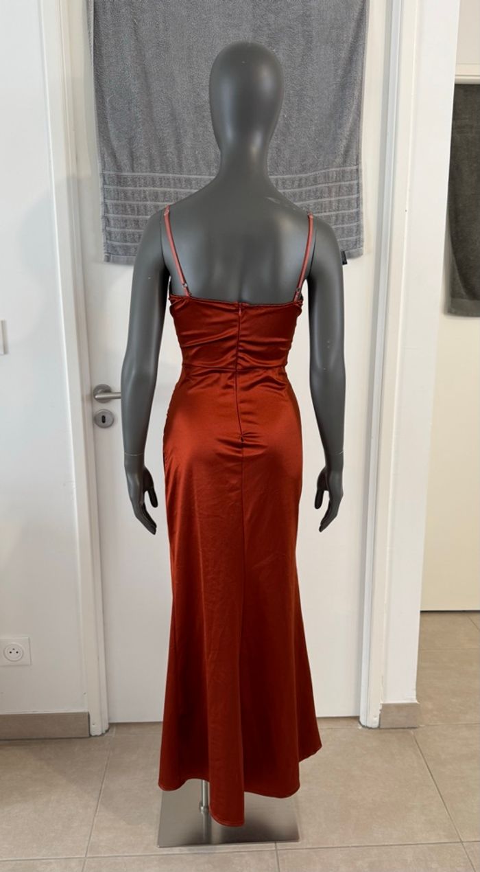 Robe longue - photo numéro 2