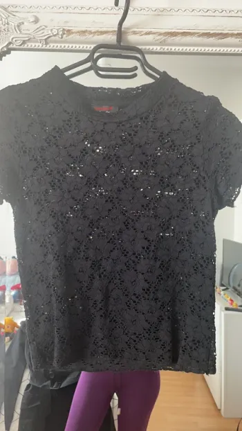 Haut noir