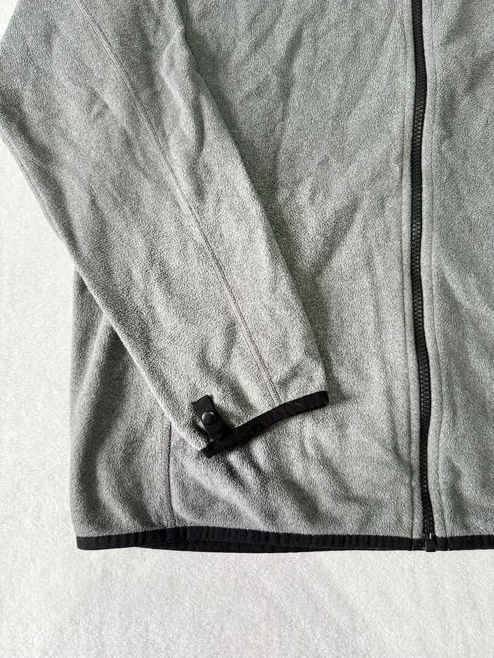 Veste polaire grise The north face pour homme taille XL en très bon état - photo numéro 5