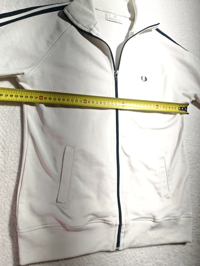 Élégante veste de survêtement Fred Perry taille L Femme, couleur blanc crème. - photo numéro 6