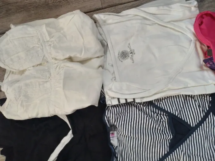 Gros lot de vêtements grossesse taille M38/40 + donne sous-vêtements grossesse et allaitement - photo numéro 5