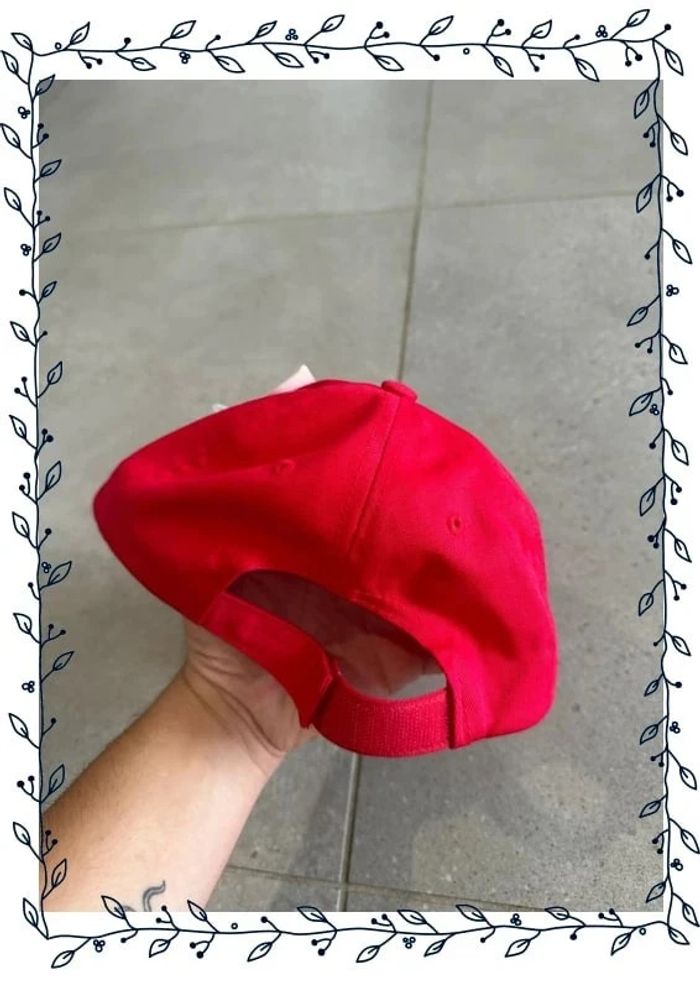 Casquette rouge Tattini pony riding, neuve, taille 50 - photo numéro 2