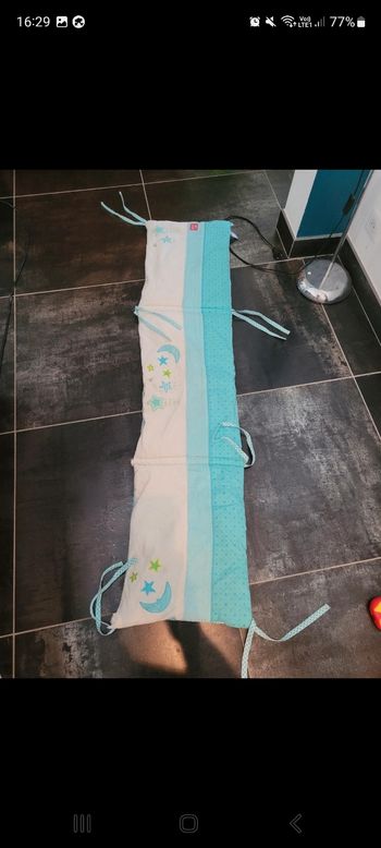 Tours de lit turquoise