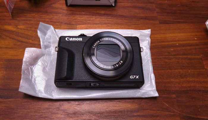 Appareil photo compact Canon Powershot G7 X Mark III neuf avec kit vlogger premium - photo numéro 6