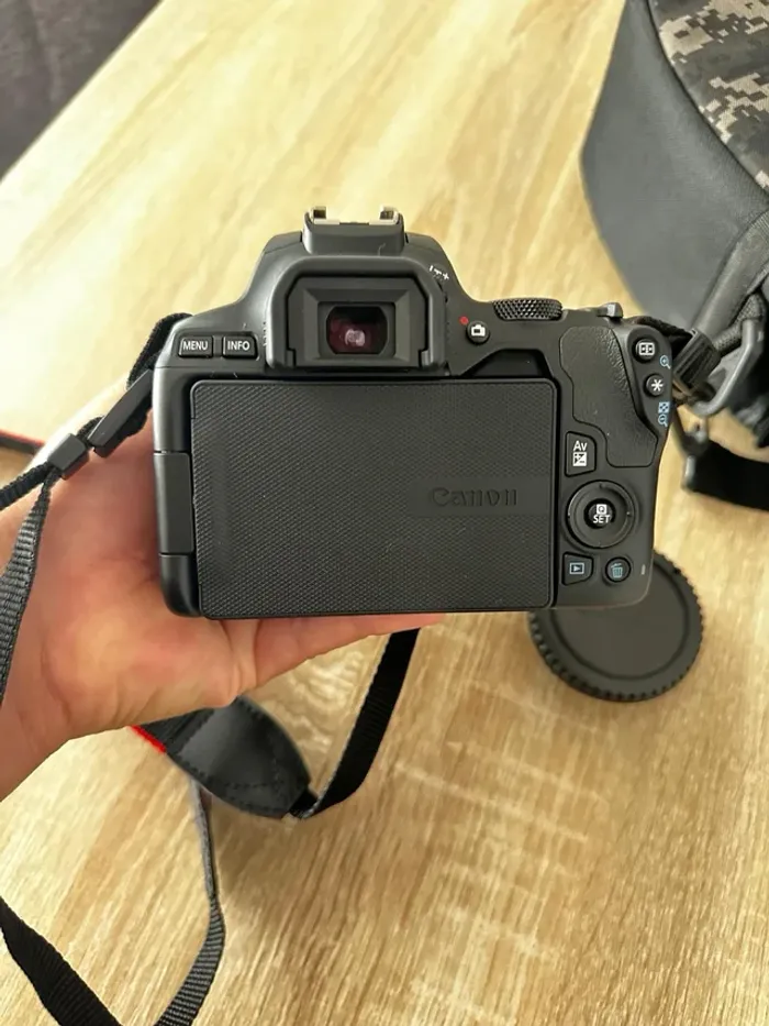 Caméra Canon - photo numéro 3