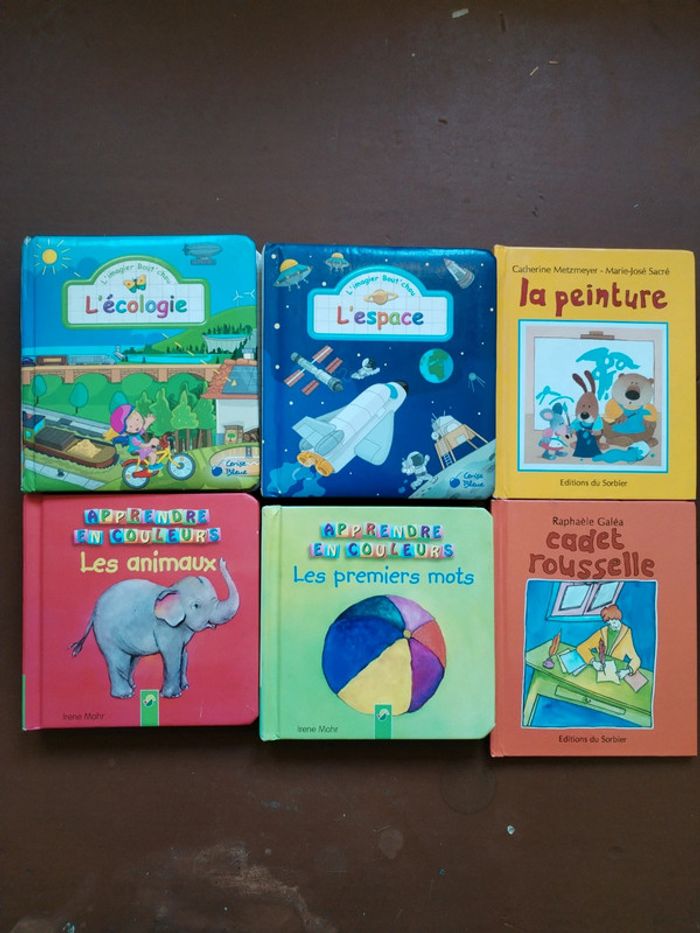 Lot de livres bébé