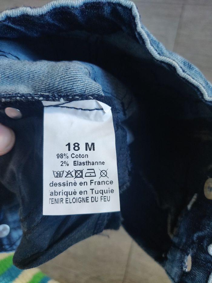 Jeans 18 mois très bon etat - photo numéro 3