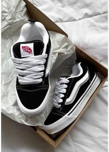 Vans Pre Skool Original ( Taille 36) neuf jamais porté