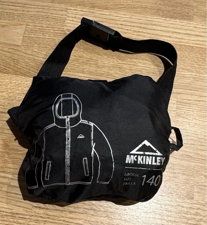 Coupe vent Mc Kinley taille 10 ans 140cm - photo numéro 2
