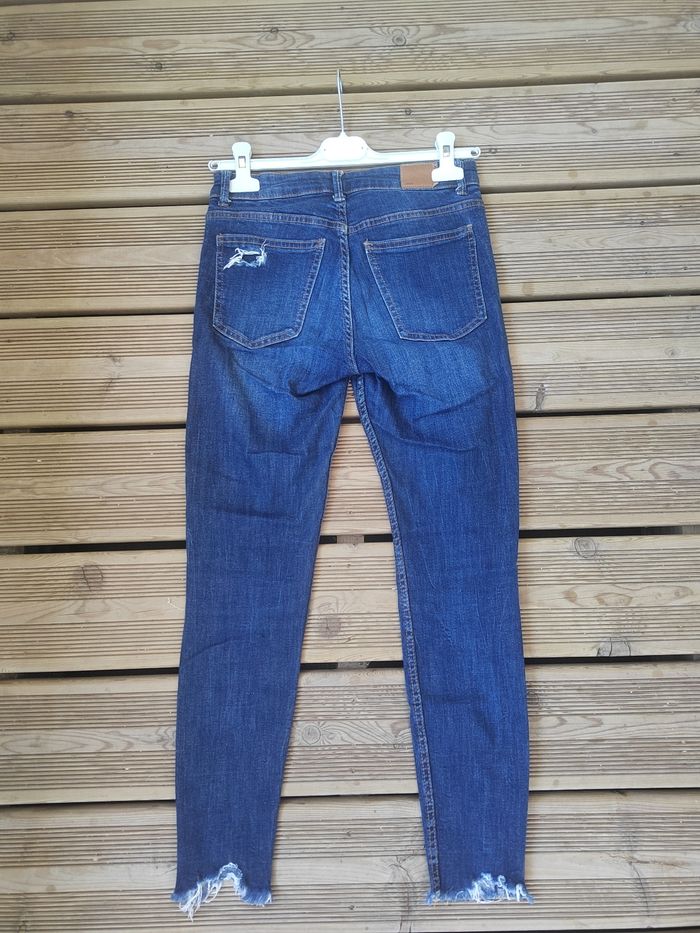 Jean Déchiré bershka Femme – Skinny Taille Basse – Style Urbain & Tendance – Taille S 36 - photo numéro 6