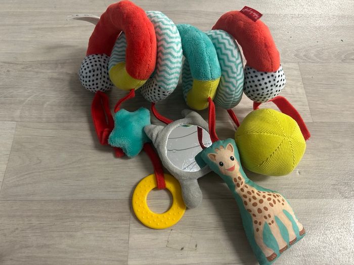 Mobile Sophie la girafe - photo numéro 2