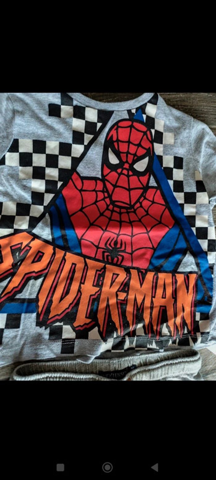 Magnifique pyjama manches longues spiderman 🤟 - photo numéro 2