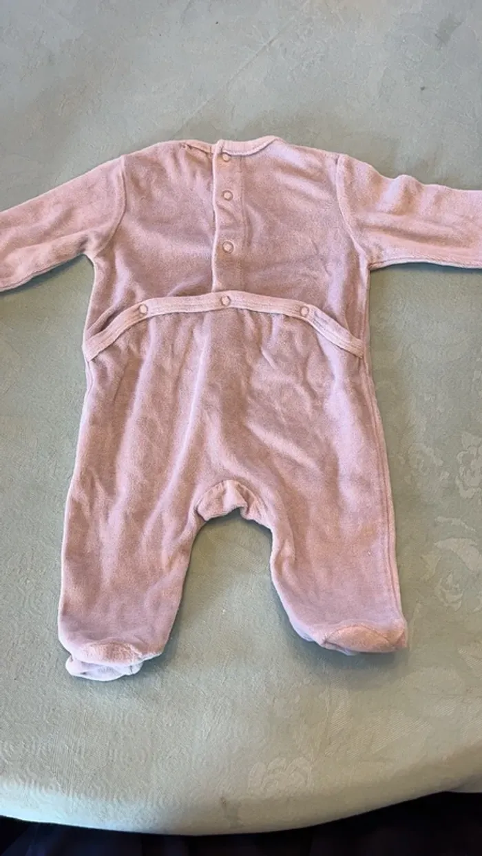 Lot de pyjamas Kiabi - 3 mois - photo numéro 9