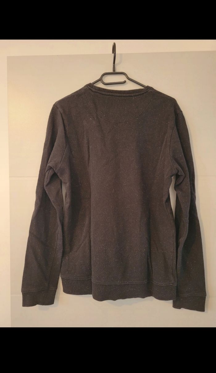 Pull ras de cou - photo numéro 2