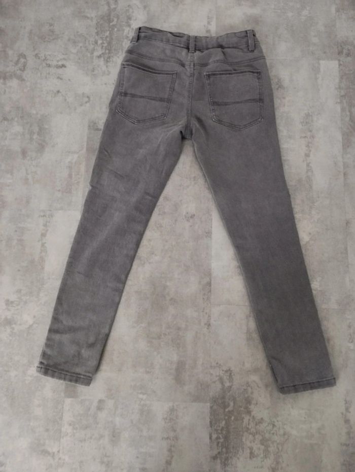 Lot 2 jeans 10 ans - photo numéro 6