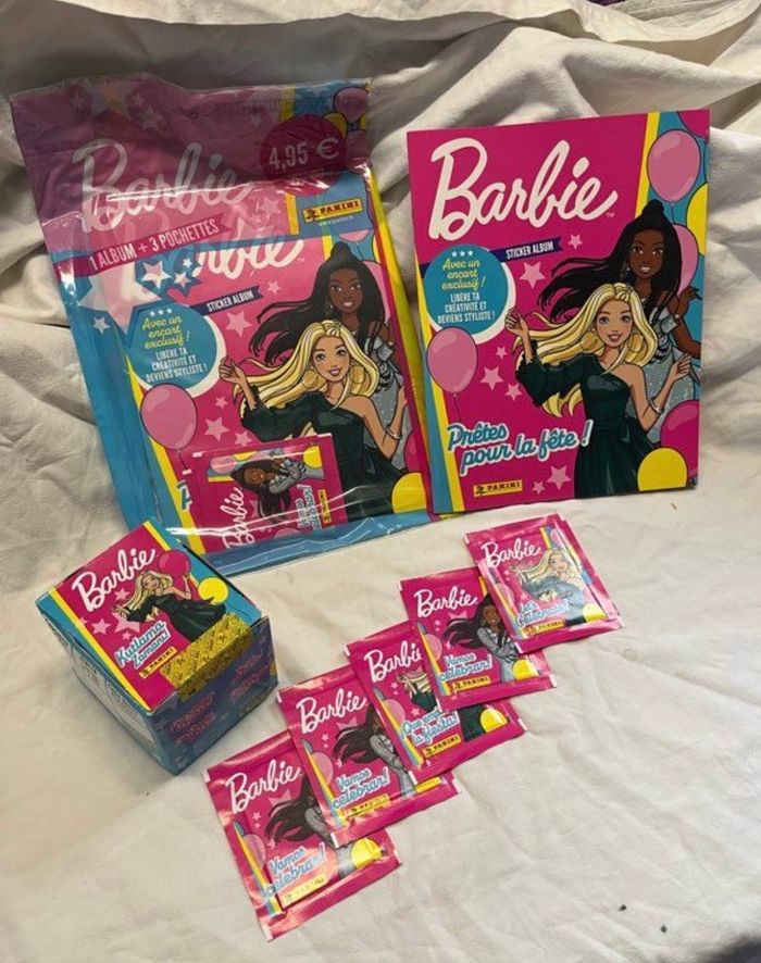 Kit panini stickers BARBIE neuf